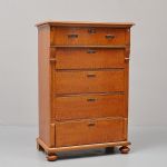1073 9463 CHEST OF DRAWERS